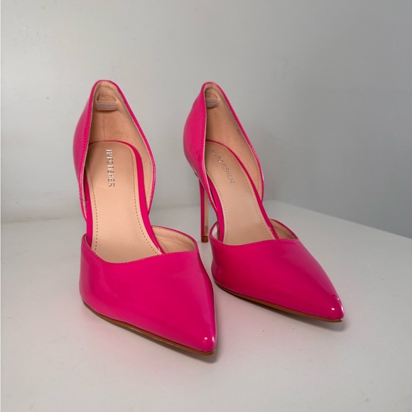 Marc Fisher Hot Pink Heels - Picture 4 of 7